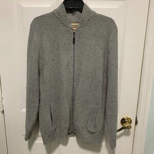 Scandia Woods Men's Full Zipper Heather Gray Sweater with Pockets. Size M